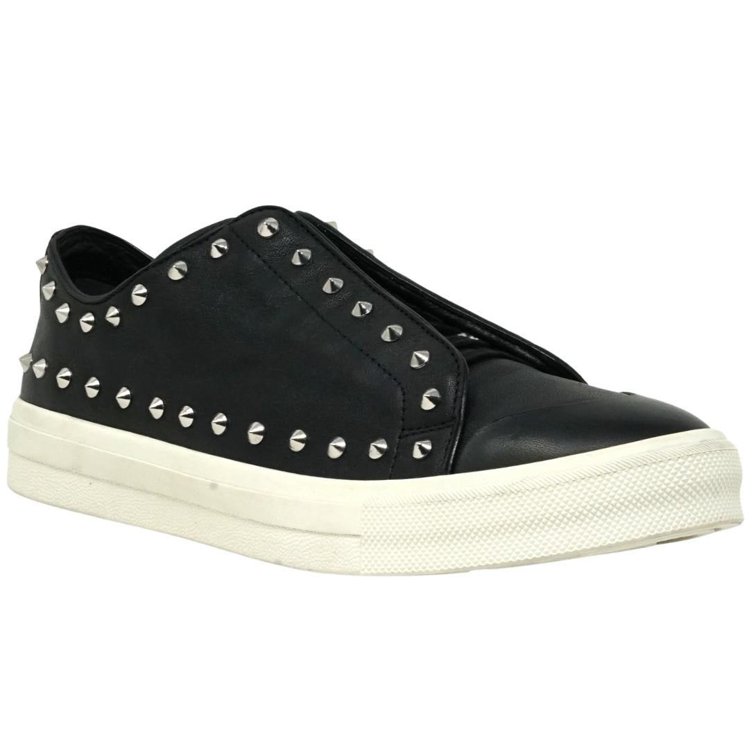 Alexander Mcqueen Mens Studded Black trainers